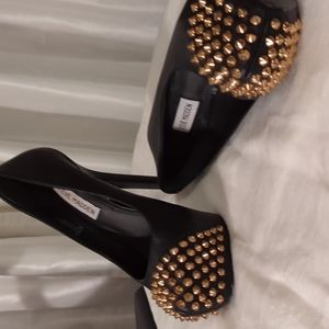 Size 6 Steve Madden shoes